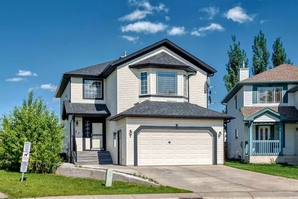 Chestermere, AB T1X 1H1,137 LAKEVIEW SHRS