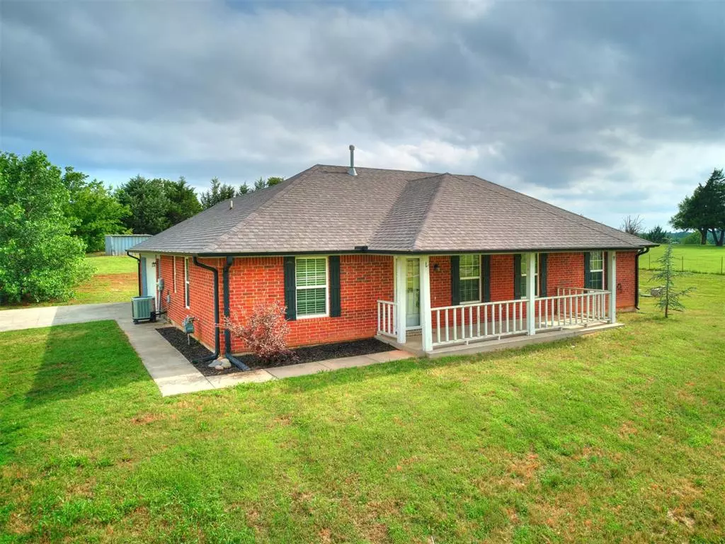 Harrah, OK 73045,20834 SE 15th Street