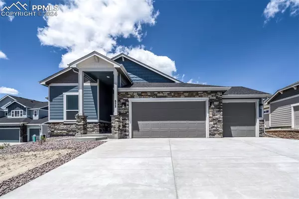 852 Naismith LN, Monument, CO 80132