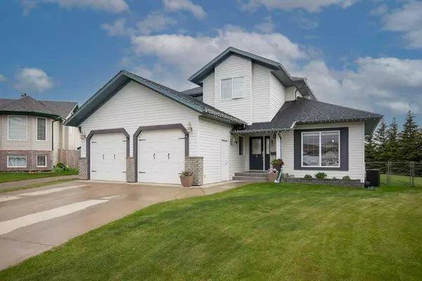 Sylvan Lake, AB T4S 1Y5,9 Fern Close