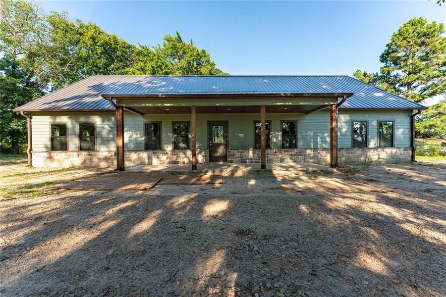 60 County Road 33820, Paris, TX 75460