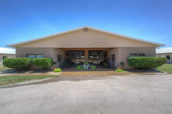 Burleson, TX 76028,10312 County Road 1020