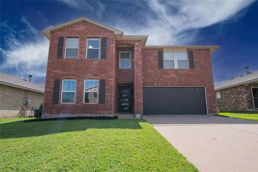 8745 Polo Drive, Fort Worth, TX 76123