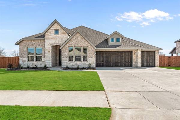 2105 Jackie Lane, Mansfield, TX 76063