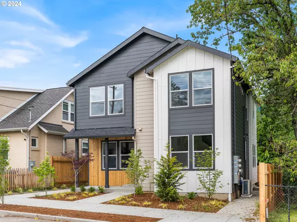 823 NE 92nd AVE #2, Portland, OR 97220