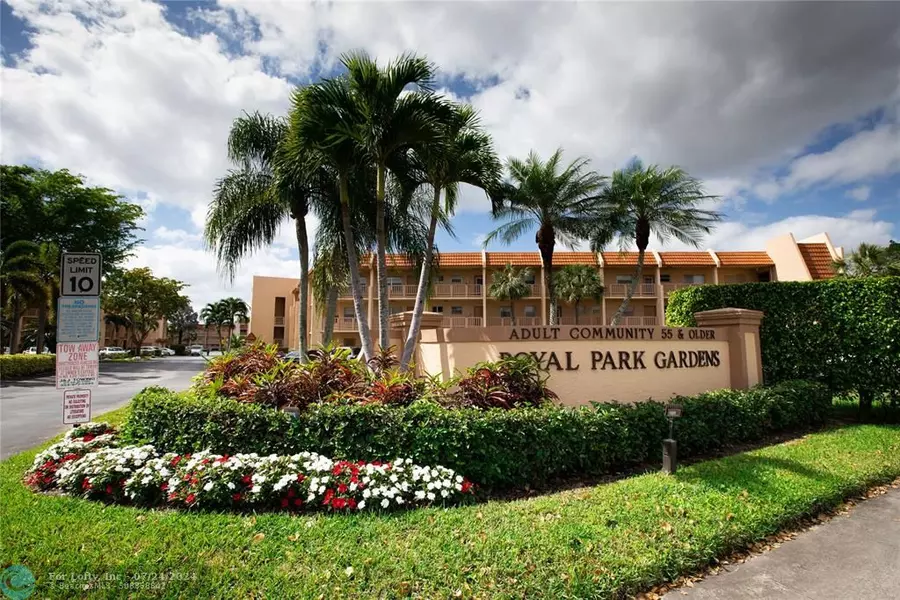 6890 Royal Palm Blvd  #210 H, Margate, FL 33063