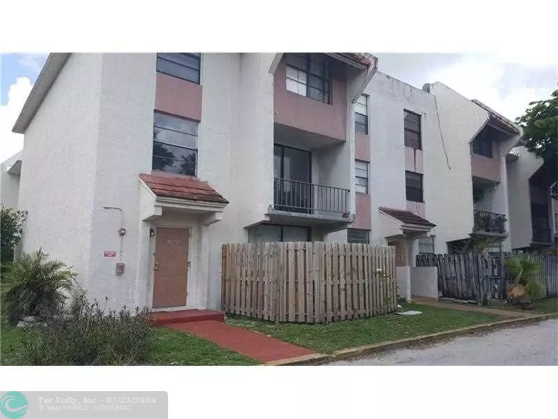 1796 NW 55th Ave  #201, Lauderhill, FL 33313