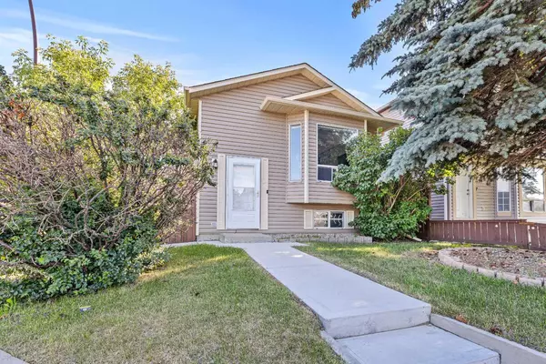 Calgary, AB T3J 3E2,136 Martinbrook RD NE