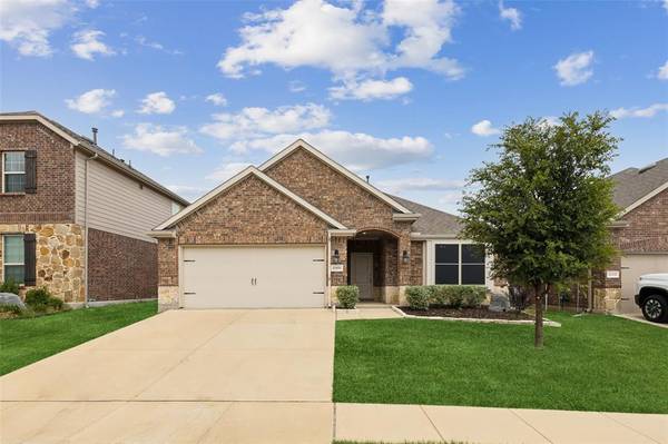 11400 Blaze Street, Aubrey, TX 76227