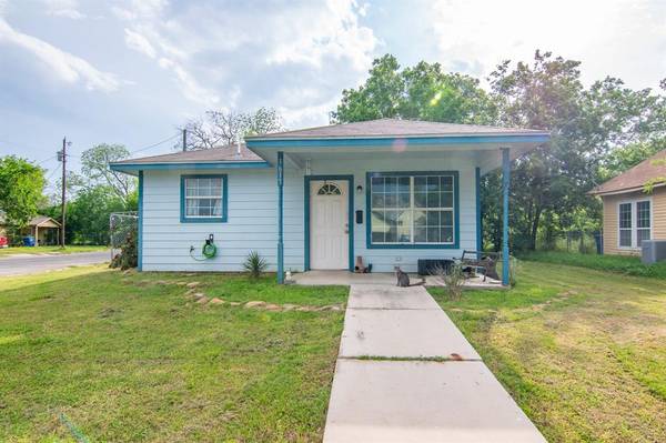 1617 2nd Street, Brownwood, TX 76801