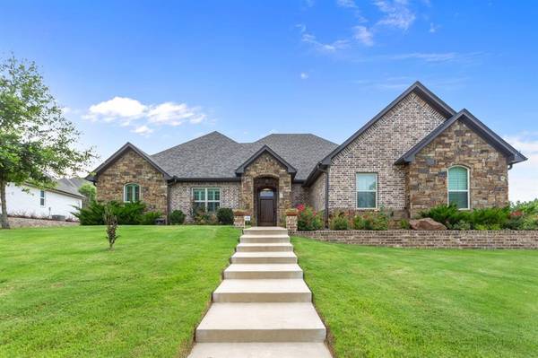 2513 Barton Creek Circle, Tyler, TX 75703