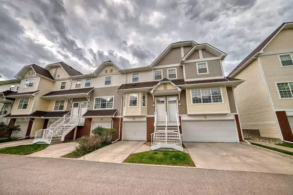 Calgary, AB T3L 2R6,74 Tuscany Springs GDNS NW