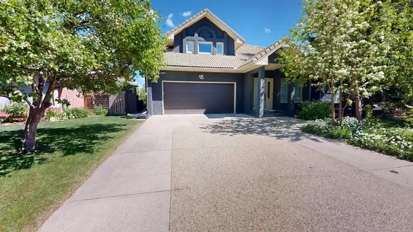 Calgary, AB T3H 2K2,15 Strathdale Close SW