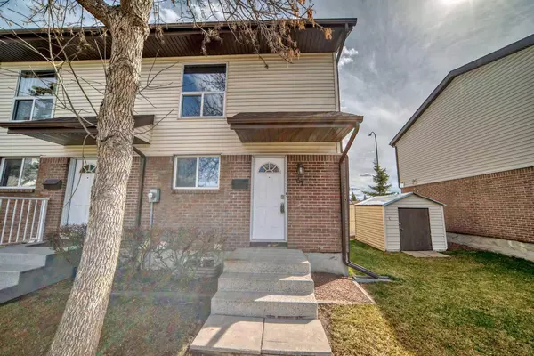 Calgary, AB T1Y 5E3,32 WHITNEL CT NE #67