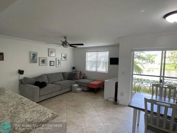 Pompano Beach, FL 33069,1259 SW 46th Ave  #1915