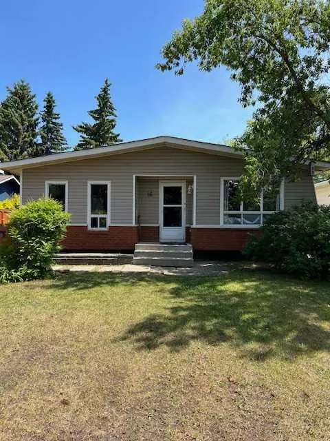 Sylvan Lake, AB T4S 1L9,16 Woodland CRES