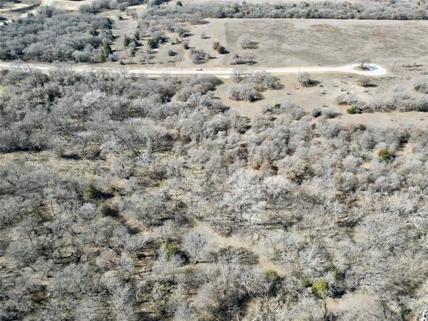 Nocona, TX 76255,286 Oak Shadow