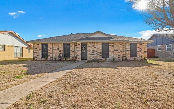 2610 Baylor Drive, Rowlett, TX 75088