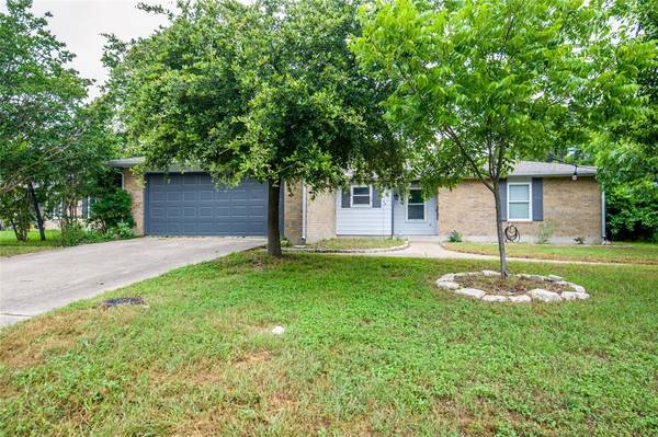 109 Audra Avenue, Waxahachie, TX 75165