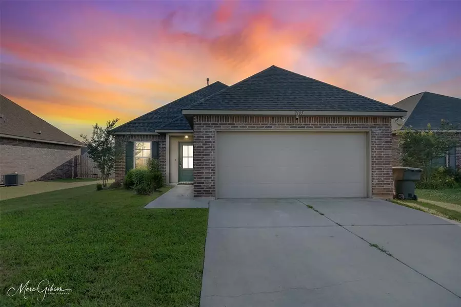 2105 Kayden Jay Drive, Bossier City, LA 71112