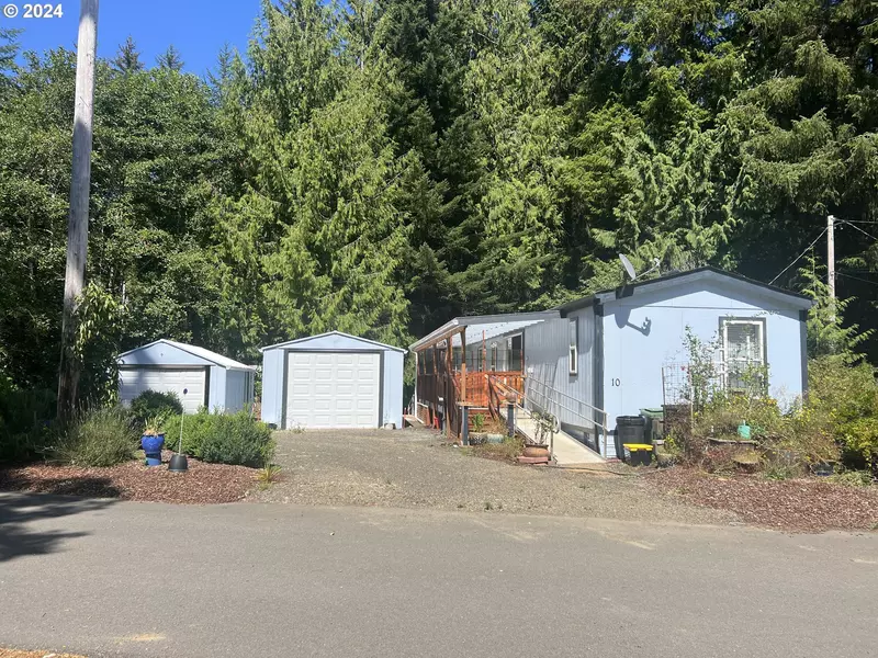 5170 Grand AVE #10, Florence, OR 97439