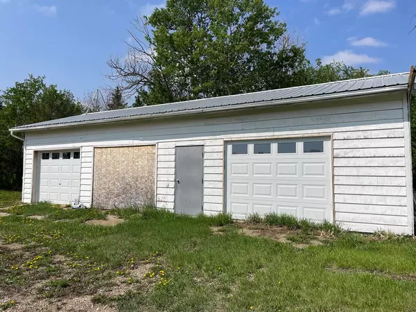 Paradise Valley, AB T0B 3R0,Rural Address 473013 RR34