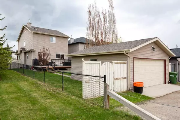 Airdrie, AB T4B 3M6,513 Morningside PARK SW