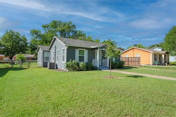 Clifton, TX 76634,1408 W 3rd Street