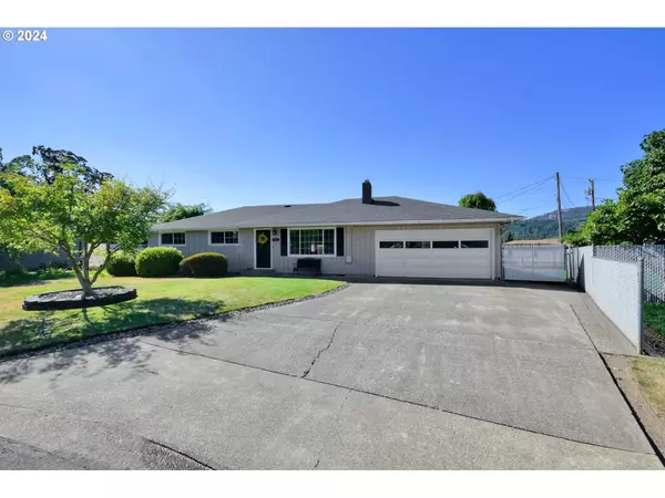 Springfield, OR 97477,2466 CORRAL CT