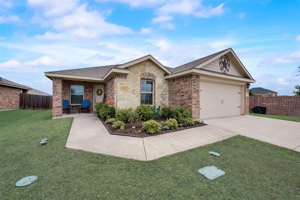 2420 Costley Court,  Fate,  TX 75189