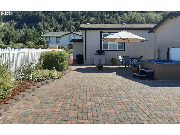 Kalama, WA 98625,5400 MEEKER DR