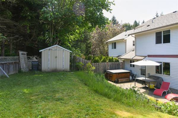 Courtenay, BC V9N 9B4,2168 Anna Pl #A