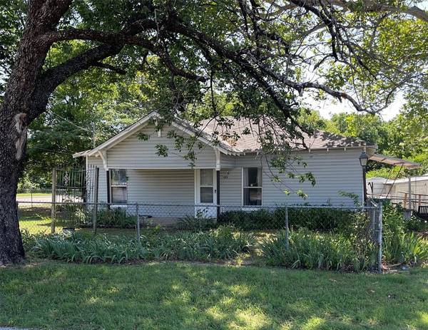 103 Ramsey Street,  Cedar Hill,  TX 75104