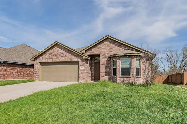 425 Park Meadows Drive, Crowley, TX 76036