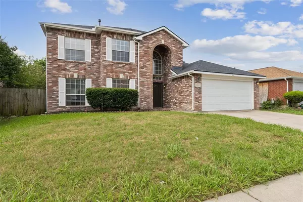 3525 Clearbrook Drive, Fort Worth, TX 76123