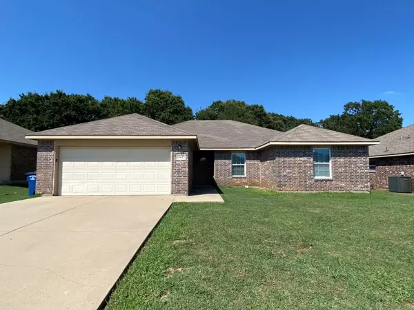 15643 Danson Drive,  Dallas,  TX 75253