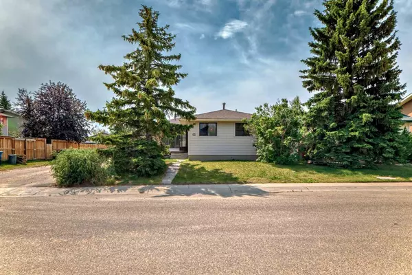 Airdrie, AB T4B2L3,43 Summerwood RD