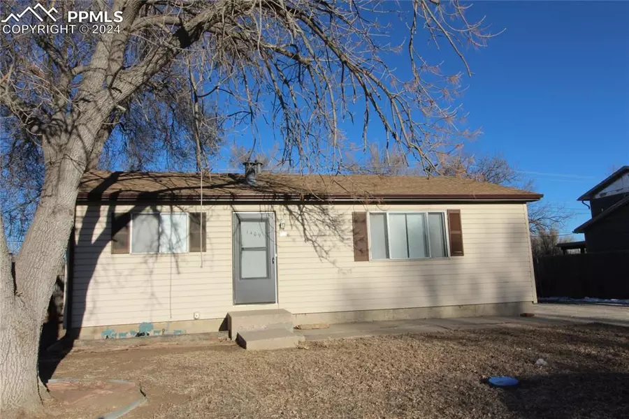 1409 Maxwell ST, Colorado Springs, CO 80906