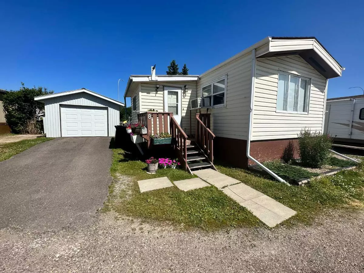 Olds, AB T4H 1G7,5800 46 ST #8