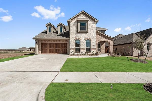 528 Joe Street, Burleson, TX 76028