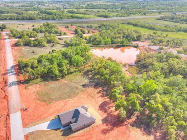 1228 Layla Ln, Blanchard, OK 73010