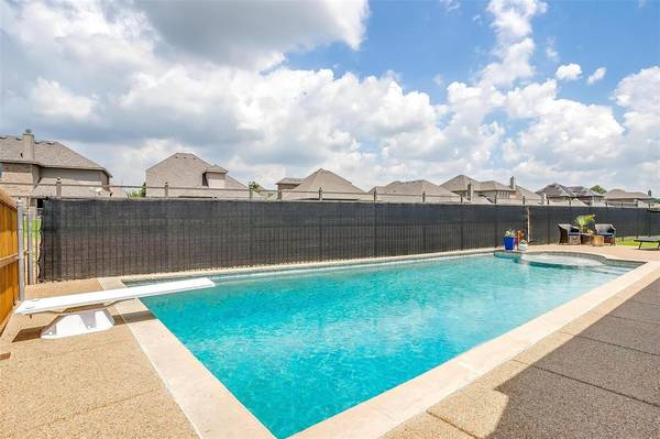 Burleson, TX 76028,2704 River Path Court