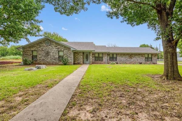 310 Tee Taw Circle, Sherman, TX 75092