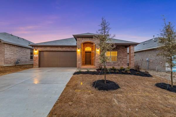 2337 SUN STAR Drive, Haslet, TX 76052