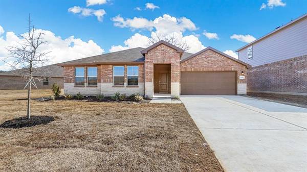 1242 QUARTZITE Street, Cedar Hill, TX 75104