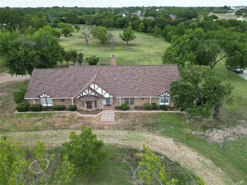 4903 Sachse Road, Sachse, TX 75048