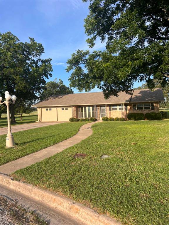 220 Carolyn Road, Nocona, TX 76255