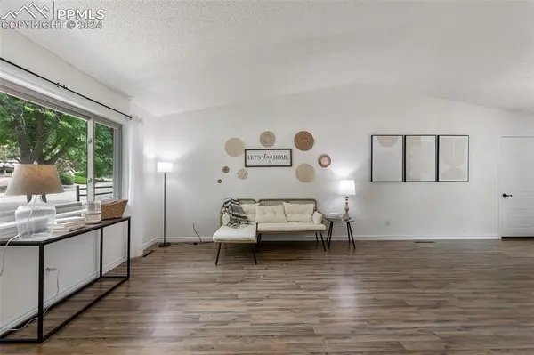 5439 Saddle Horn AVE, Colorado Springs, CO 80915