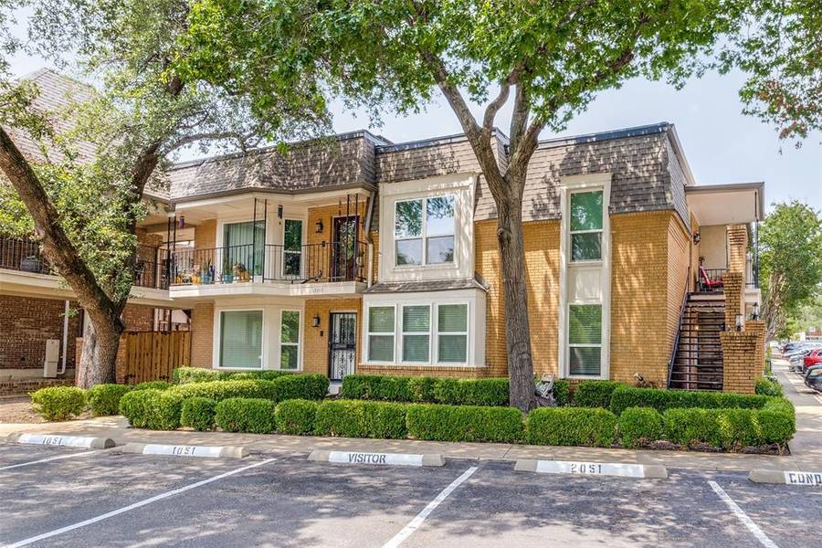 15905 COOLWOOD Drive #1051, Dallas, TX 75248