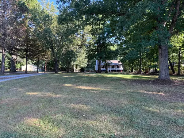 Forest, VA 24551,518 Jefferson Manor DR